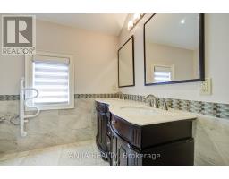 452 Fernleigh Circle S, Richmond Hill, ON L4C1E6 Photo 33
