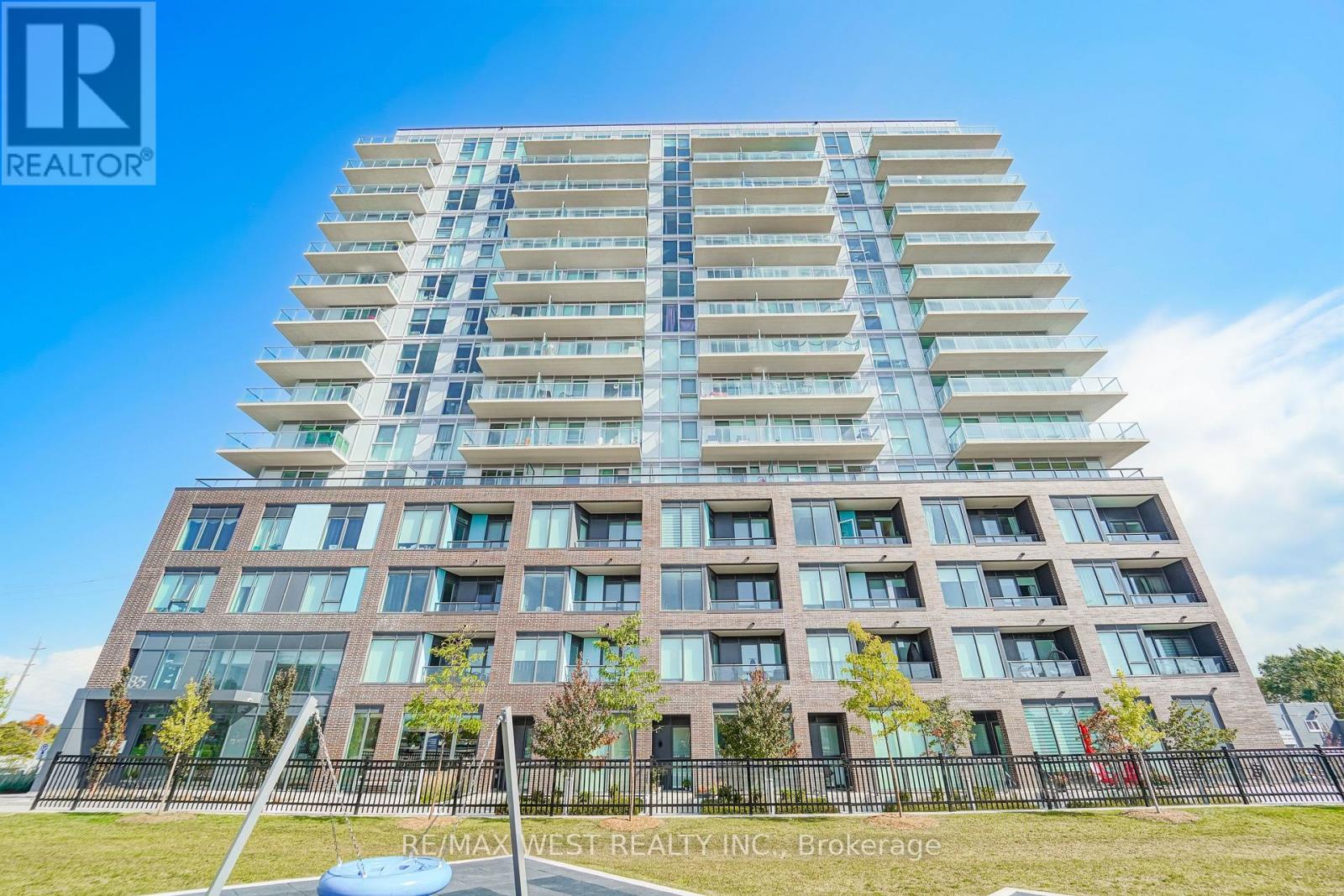 Listing photo of 1103 - 185 DEERFIELD ROAD