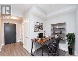 Den - 1103 - 185 Deerfield Road, Newmarket, ON L3Y0G7 Photo 6