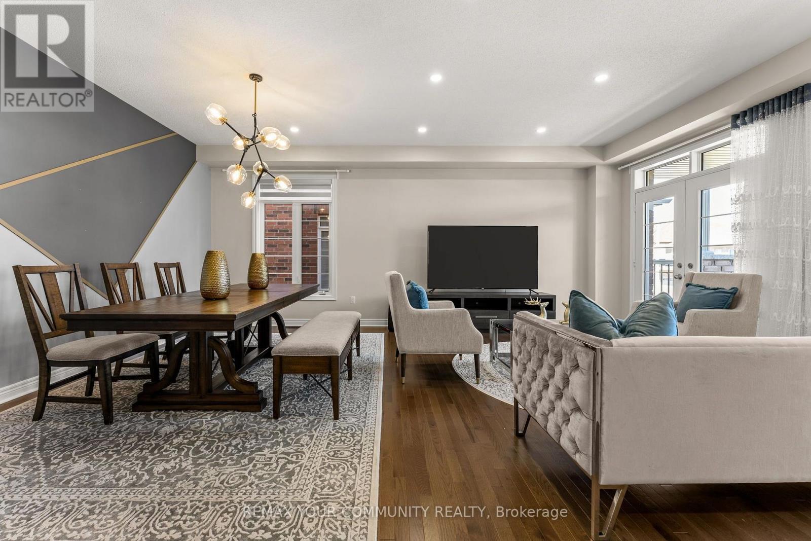 150 Inverness Way, Bradford West Gwillimbury, ON photo 6