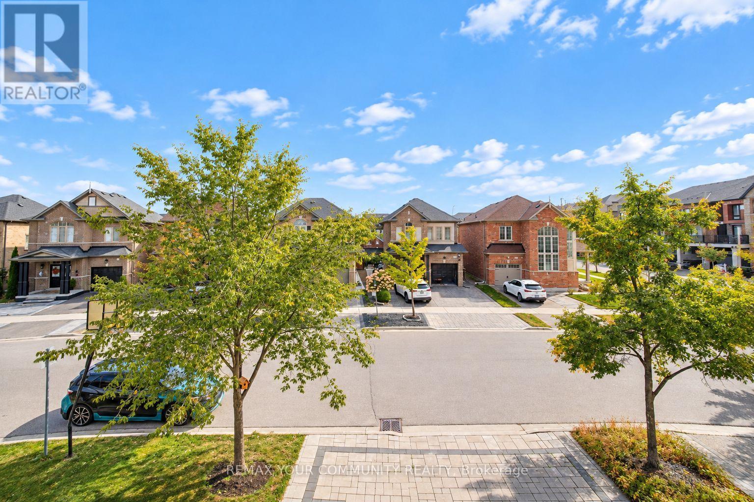 131 KILLINGTON Avenue, Vaughan, ON photo 40
