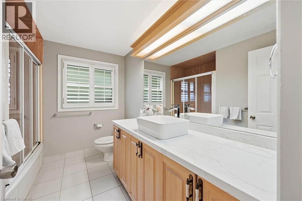 362 OAKWOOD Drive - 23