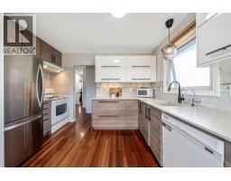218A Allan Crescent SE - photo 10