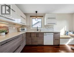 218A Allan Crescent SE - photo 12