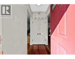 218A Allan Crescent SE - photo 2