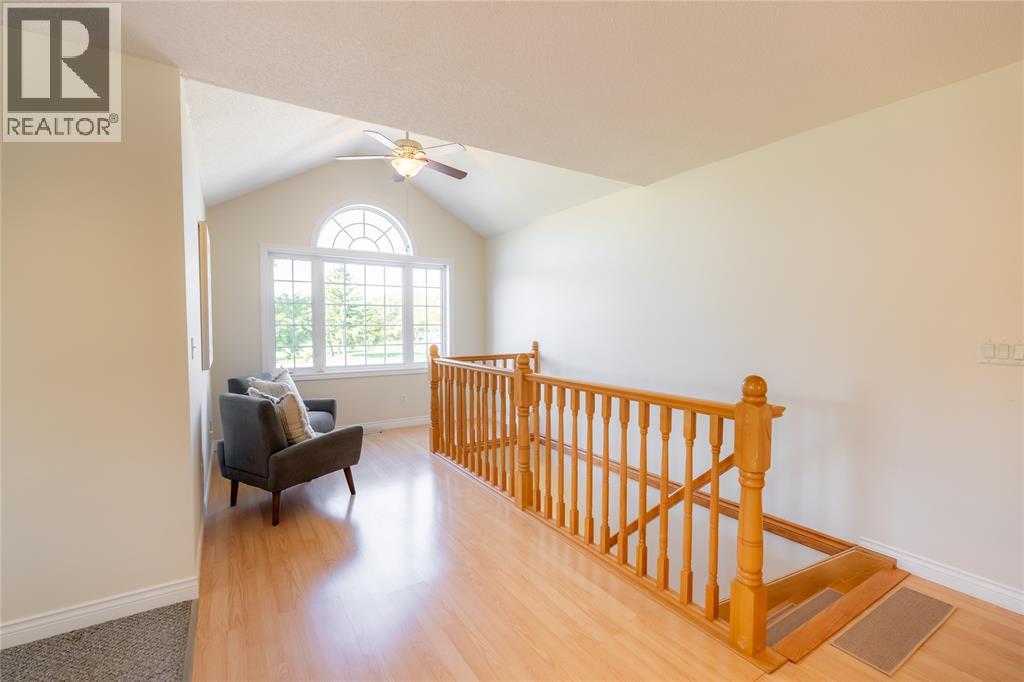 900 ST CLAIR PARKWAY - 19