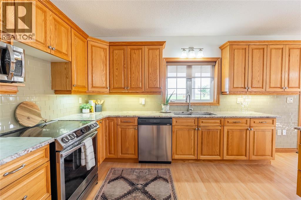 900 ST CLAIR PARKWAY - 9