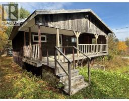 2109 West River Road, photo 3