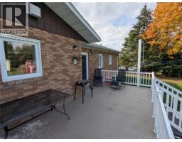 306 Veteran Street, photo 4