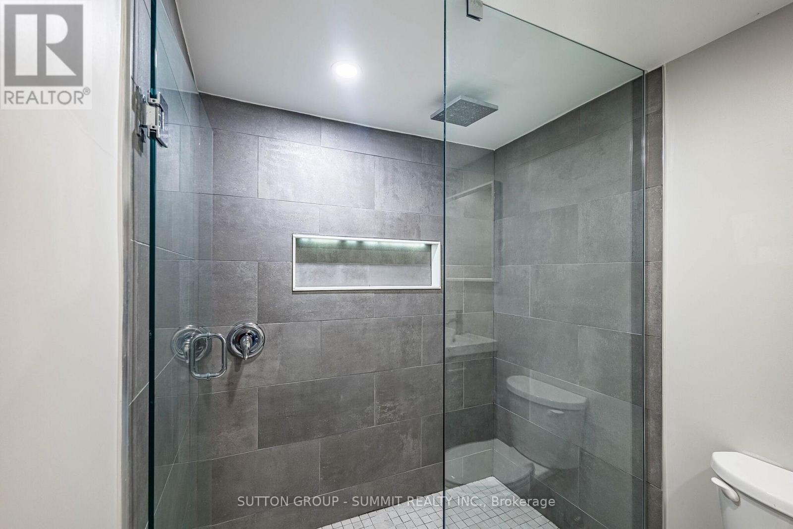 32 Ellis Avenue — photo 37