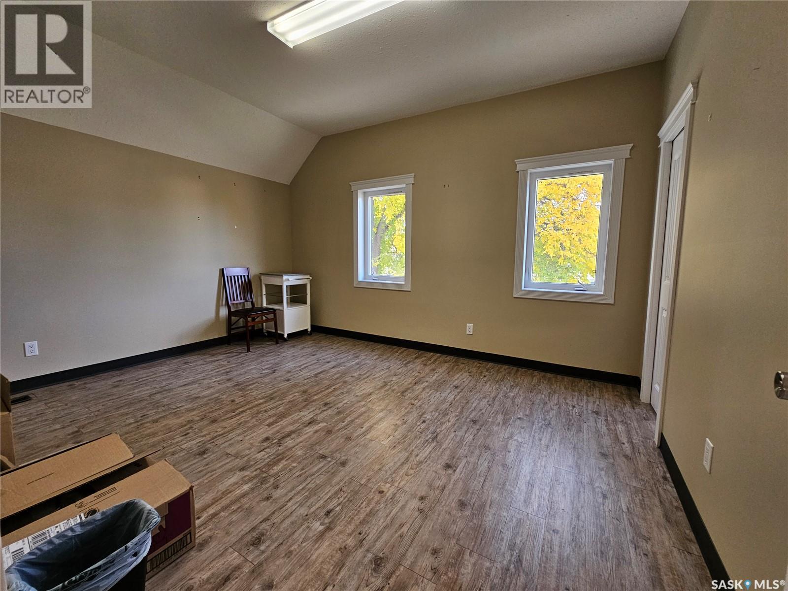 992 106th STREET, North Battleford — photo 15