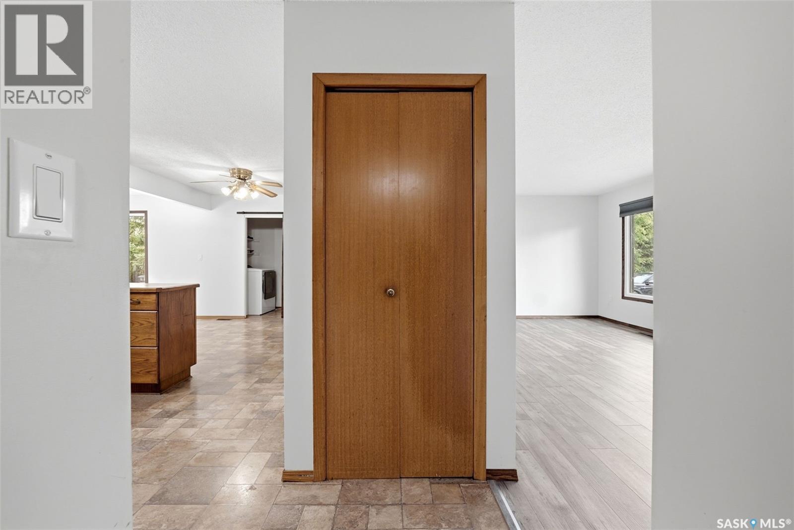 305 1st AVENUE NW, Ituna — photo 14