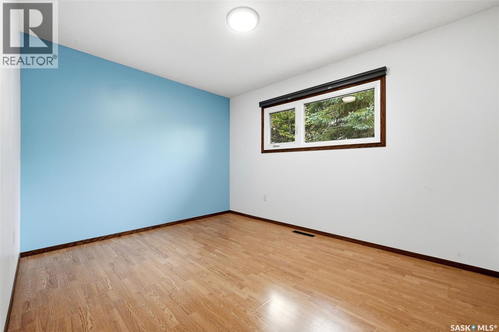 305 1st AVENUE NW - 22