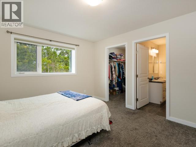 15-92 ISKOOT CRESCENT - 16