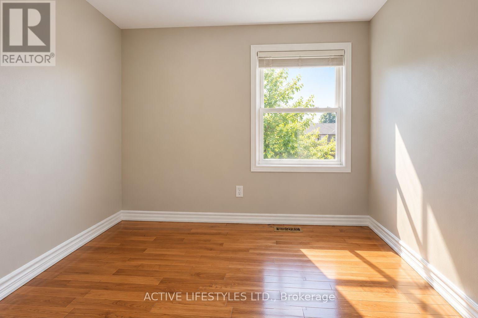 7647 Doverwood Drive — photo 19