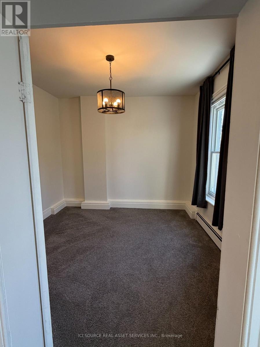 27 ARTHUR STREET W - 22