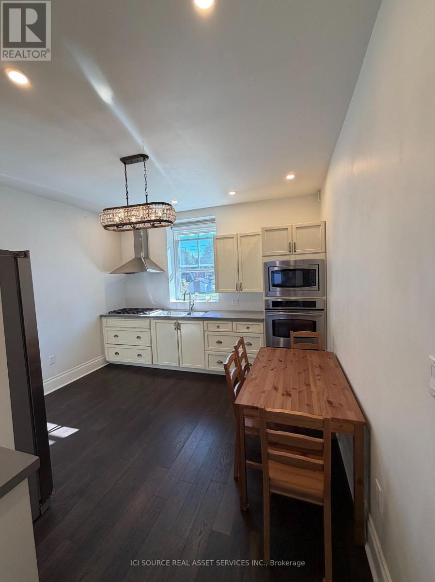27 ARTHUR STREET W - 34