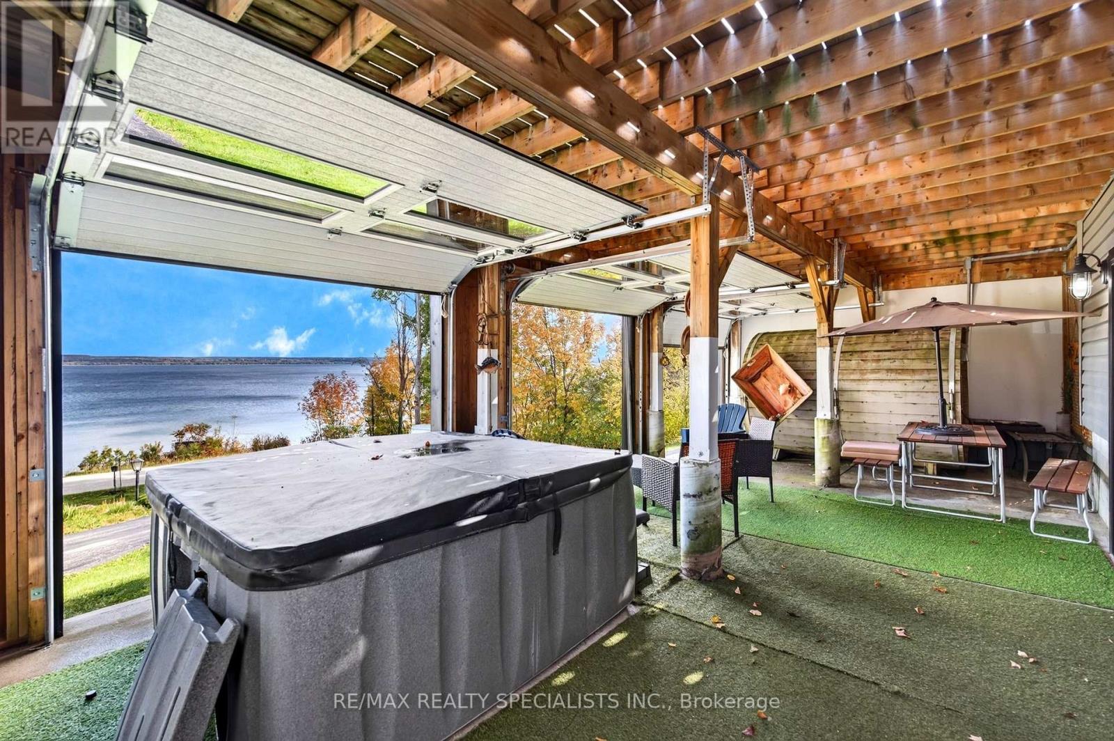339520 Presqu'ile Road, Georgian Bluffs, ON photo 15