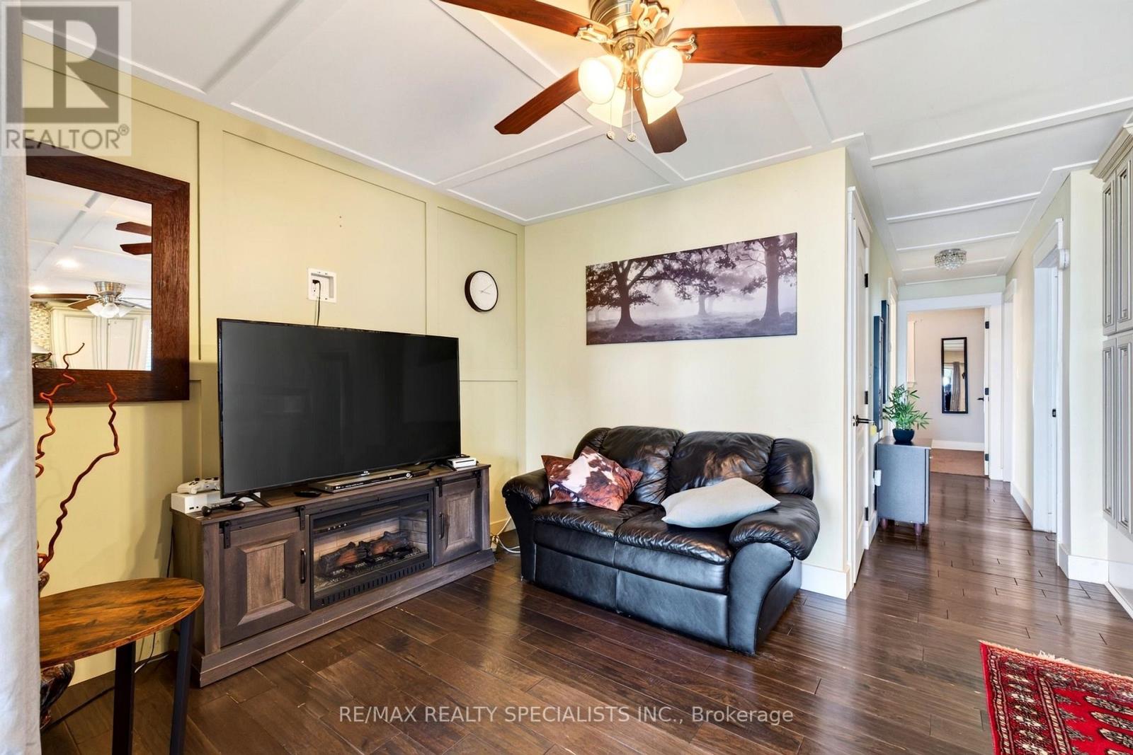 339520 Presqu'ile Road, Georgian Bluffs, ON photo 17