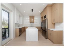 101 14259 Park Drive, Surrey, BC V3R5P1 Photo 9