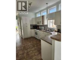 Primary Bedroom - 4354 Highway 3 Unit# 70, Keremeos, BC V0X1N1 Photo 6