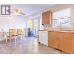 Bedroom - 5 Stapeford Crescent Se, Medicine Hat, AB T1B3Z1 Photo 10