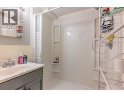 5 Stapeford Crescent Se, Medicine Hat, AB T1B3Z1 Photo 25