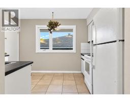 948 31 Avenue NW - photo 32