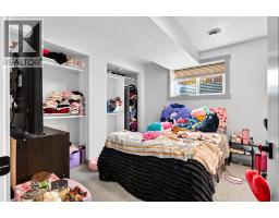 948 31 Avenue NW - photo 27