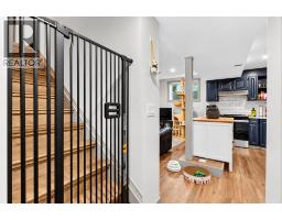 948 31 Avenue NW - photo 19