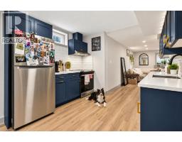 948 31 Avenue NW - photo 42