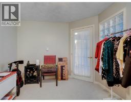 316 1485 Garnet Rd, Saanich, BC V8P5T5 Photo 17