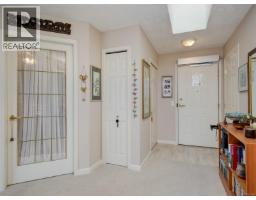 316 1485 Garnet Rd, Saanich, BC V8P5T5 Photo 18