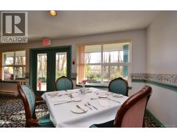 316 1485 Garnet Rd, Saanich, BC V8P5T5 Photo 27