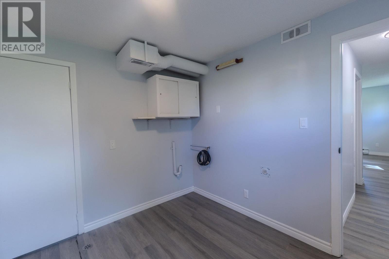 791 Second Lin W — photo 41