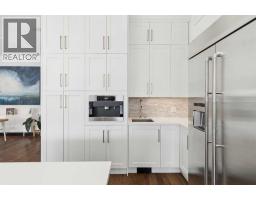 2009 40 Avenue SW - photo 13