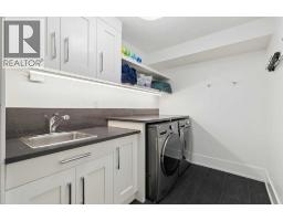 2009 40 Avenue SW - photo 28