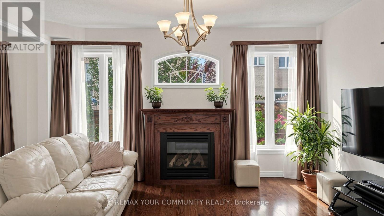 6 HOMERTON AVENUE - 7