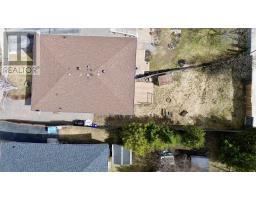 24 Mcquarrie Pl, Elliot Lake, ON P5A3C1 Photo 12
