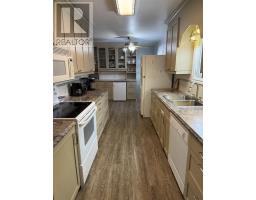 24 Mcquarrie Pl, Elliot Lake, ON P5A3C1 Photo 13