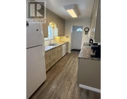 24 Mcquarrie Pl, Elliot Lake, ON P5A3C1 Photo 18