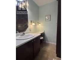 24 Mcquarrie Pl, Elliot Lake, ON P5A3C1 Photo 31