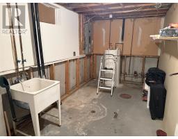 24 Mcquarrie Pl, Elliot Lake, ON P5A3C1 Photo 33