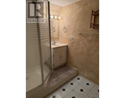 24 Mcquarrie Pl, Elliot Lake, ON P5A3C1 Photo 38