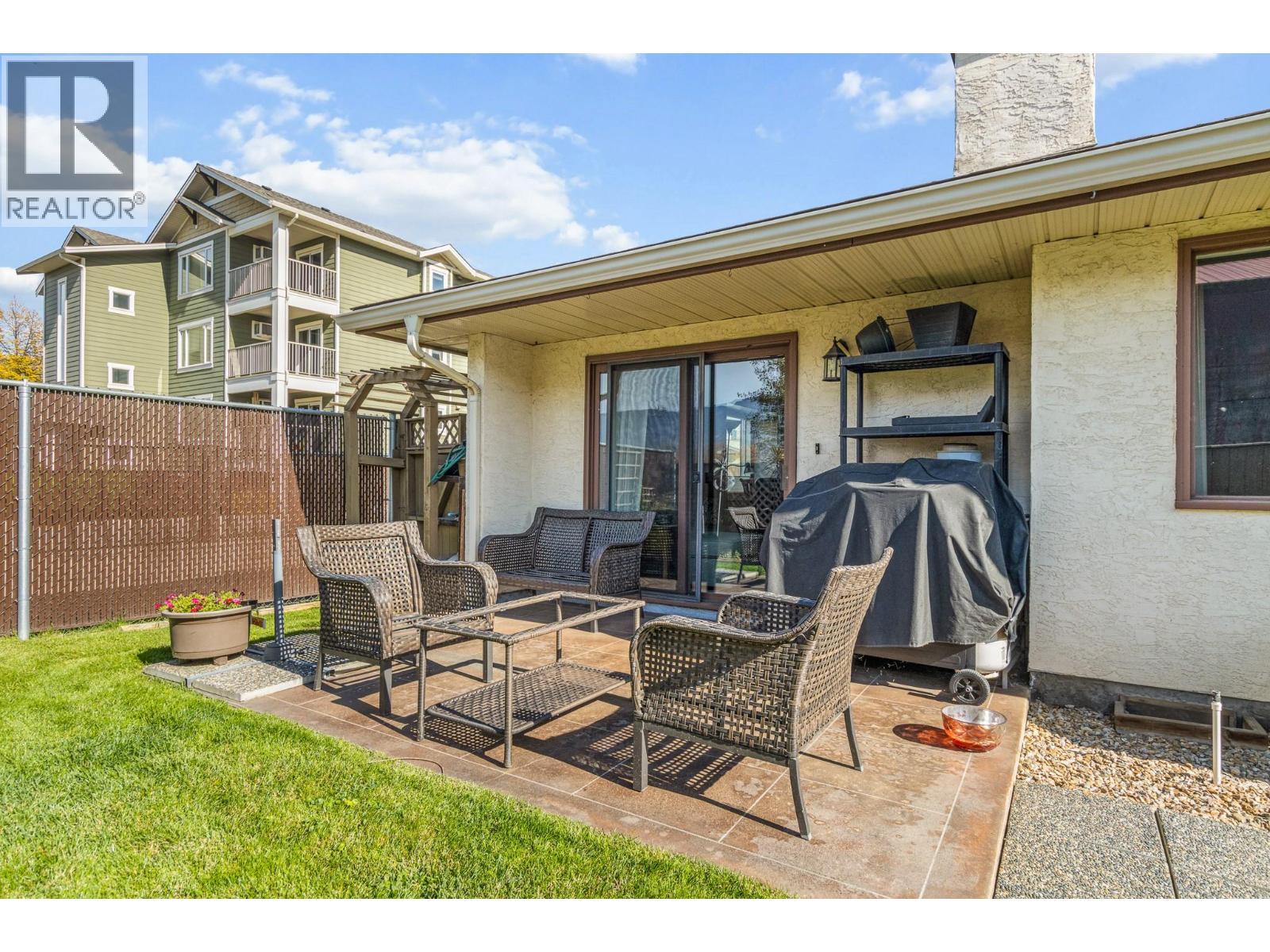 20 151 8 Avenue Southwest, Salmon Arm