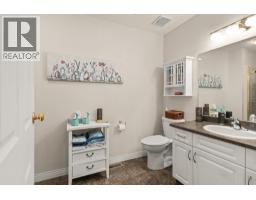 151 8 Avenue Sw Unit# 20, Salmon Arm, BC V1E1B9 Photo 23