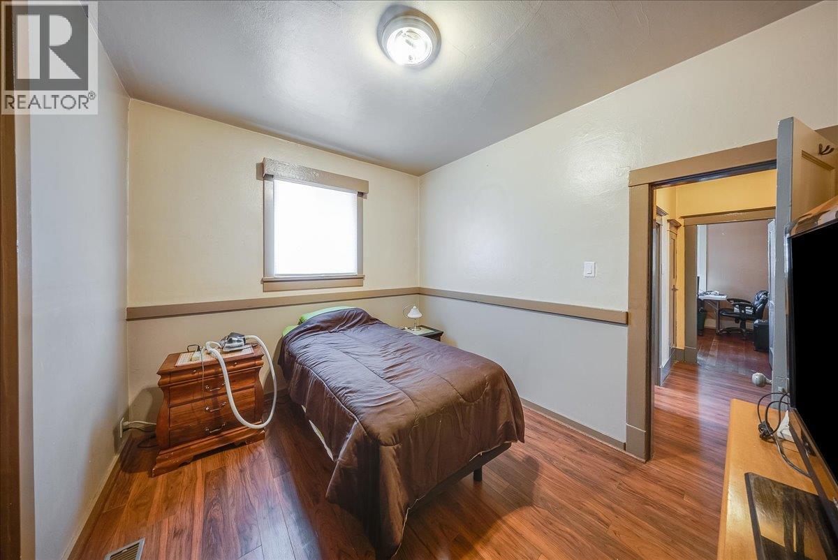1396 Second Avenue - 15