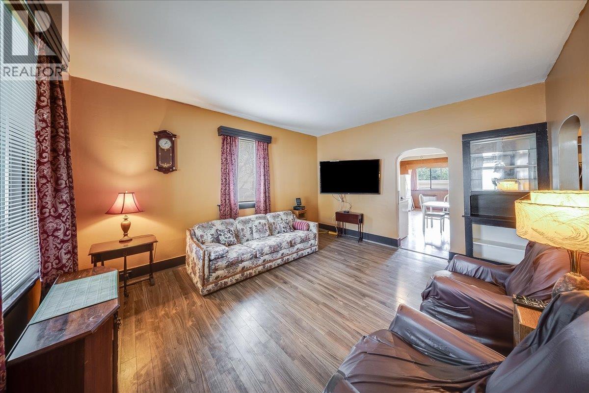 1396 Second Avenue - 8