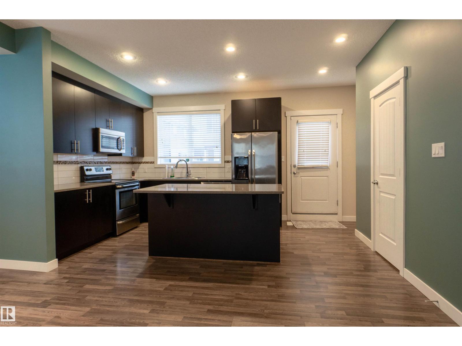 #75 – 8315 180 Avenue NW, Klarvatten — photo 8 of 29: Property photo