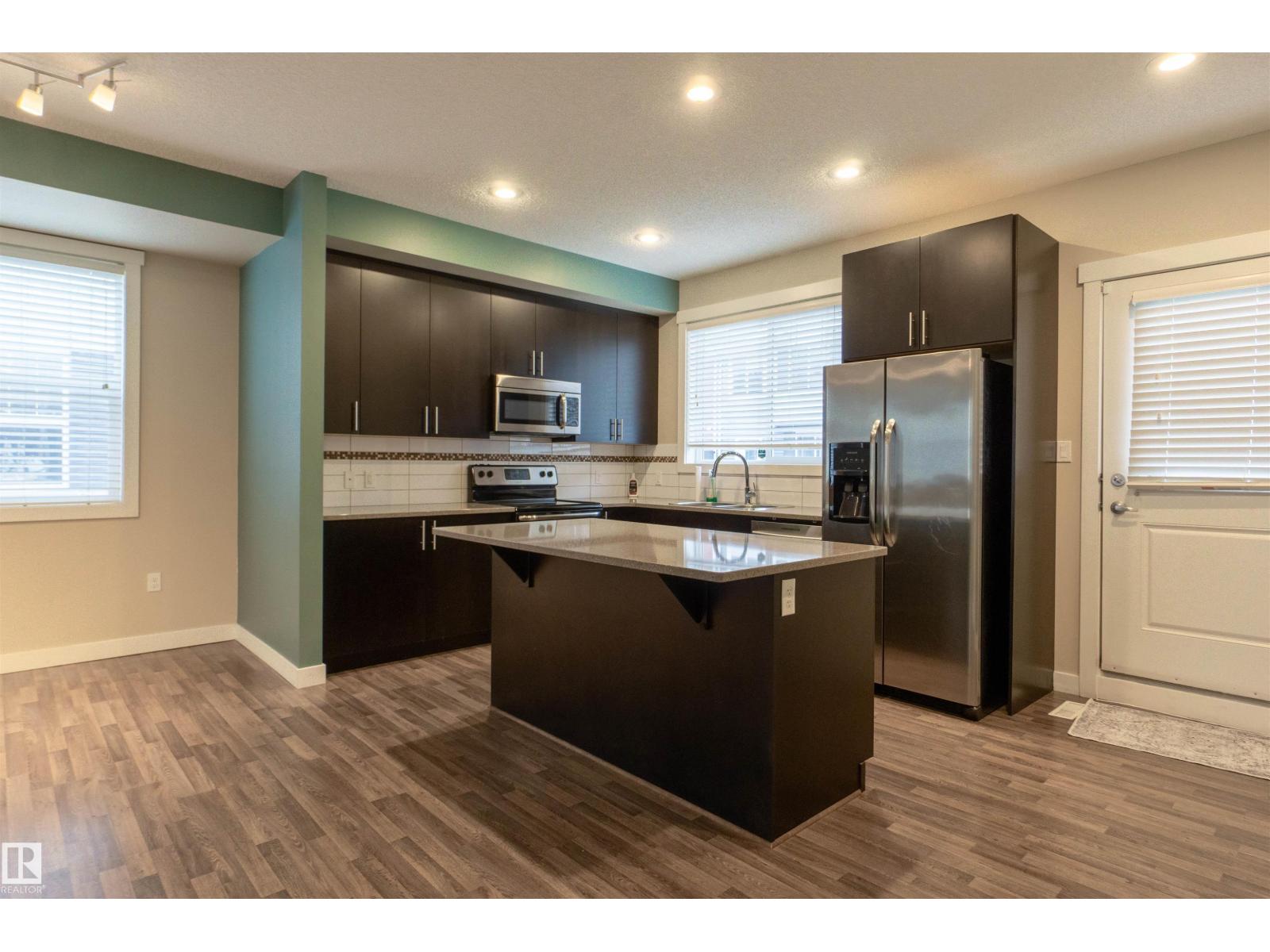 #75 – 8315 180 Avenue NW, Klarvatten — photo 9 of 29: Property photo